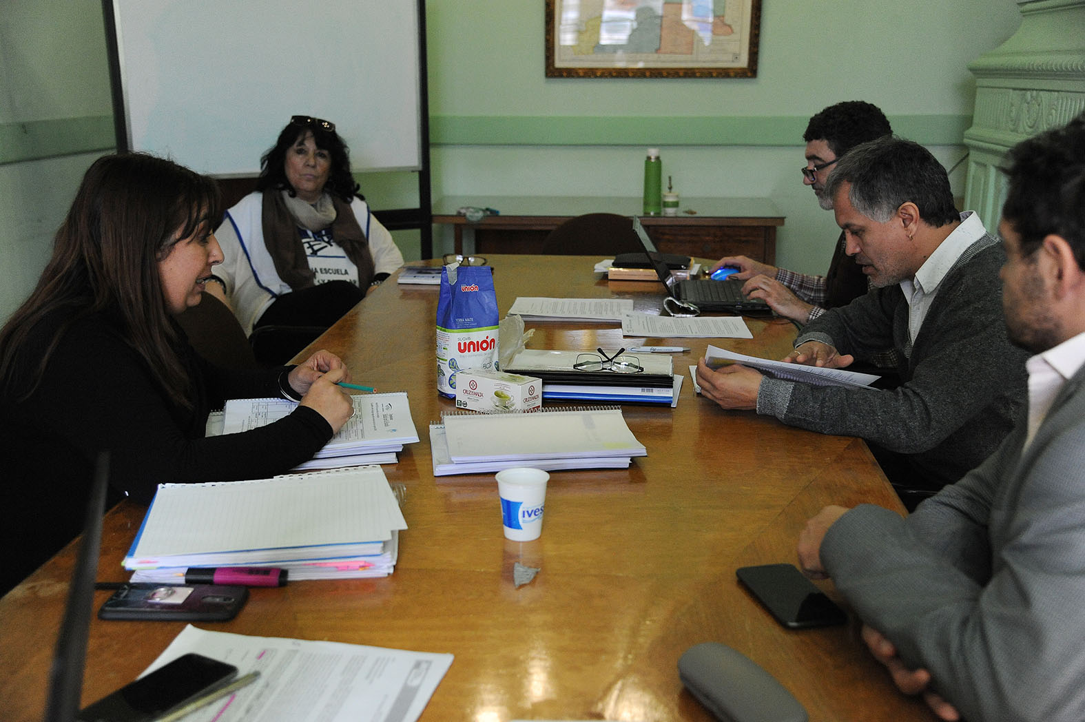 En este momento estás viendo Reunión UnTER Ministerio de Educación y DDHH. Infraestructura escolar 8/8/18