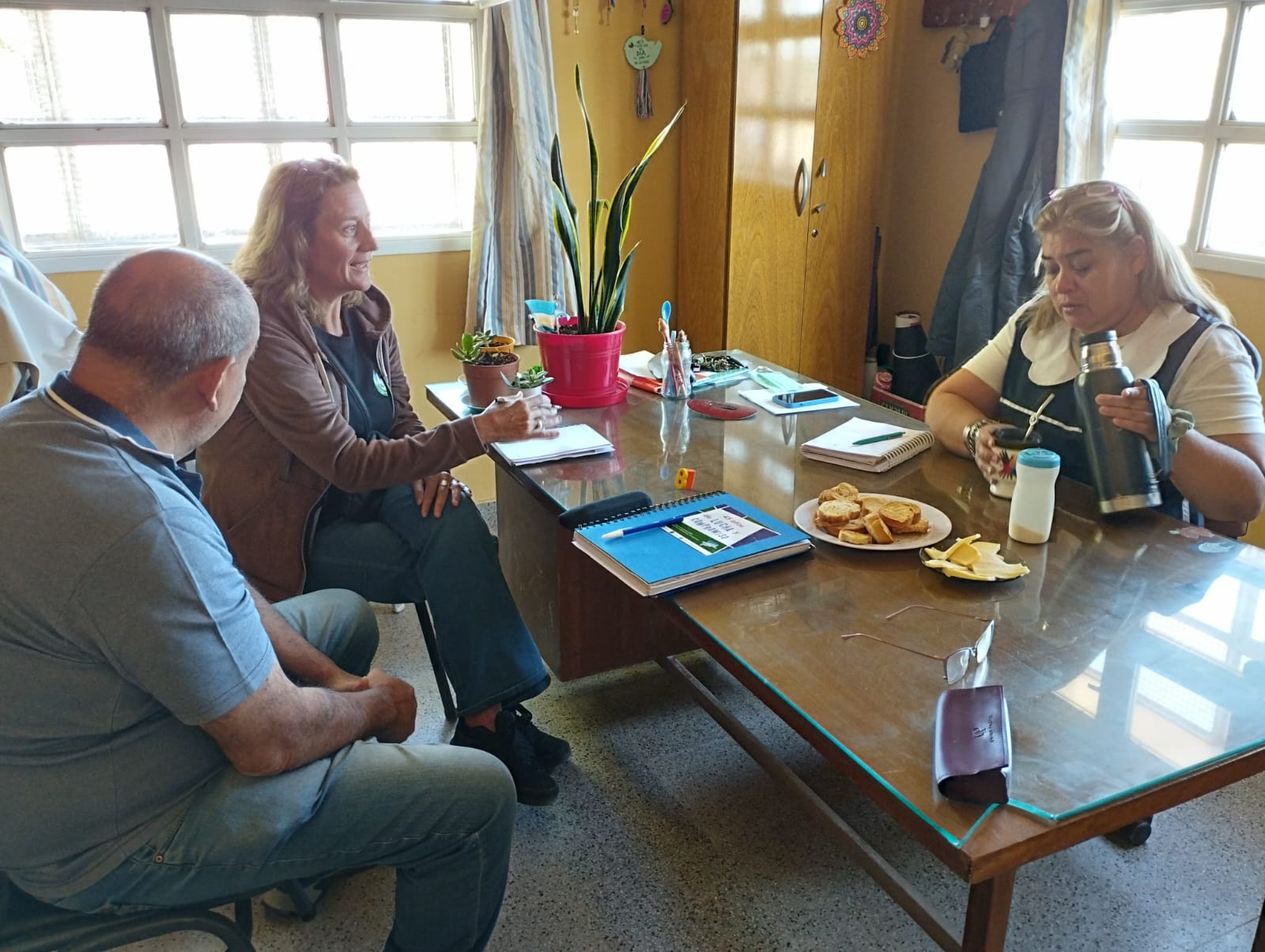 En este momento estás viendo Escuchando y coordinando acciones con compañerxs de Conesa